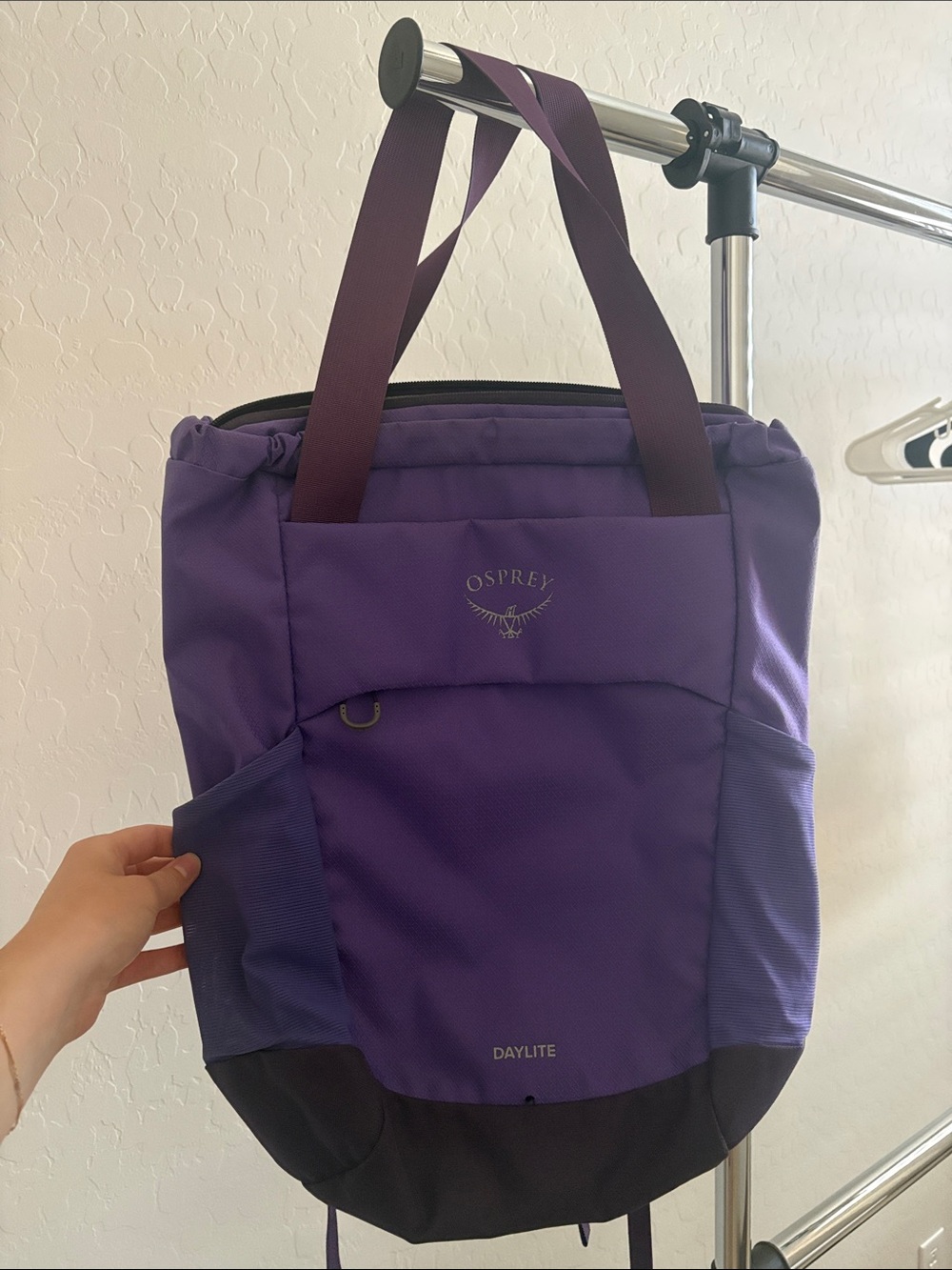 OSPREY Purple Daylite Tote Backpack with Dark Accents